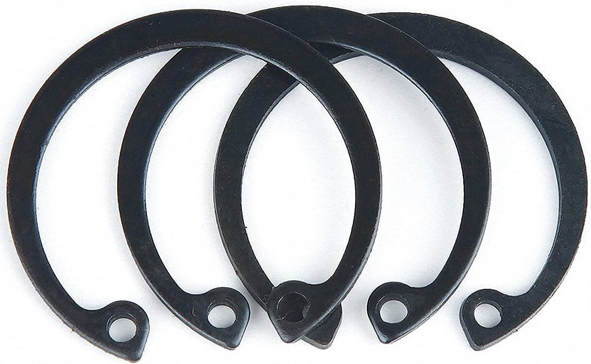 difference between internal and external snap ring
